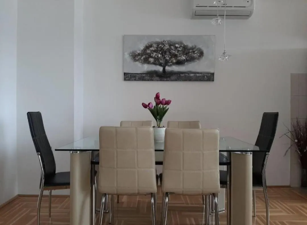 Apartman Vinka Trogir 0*,
